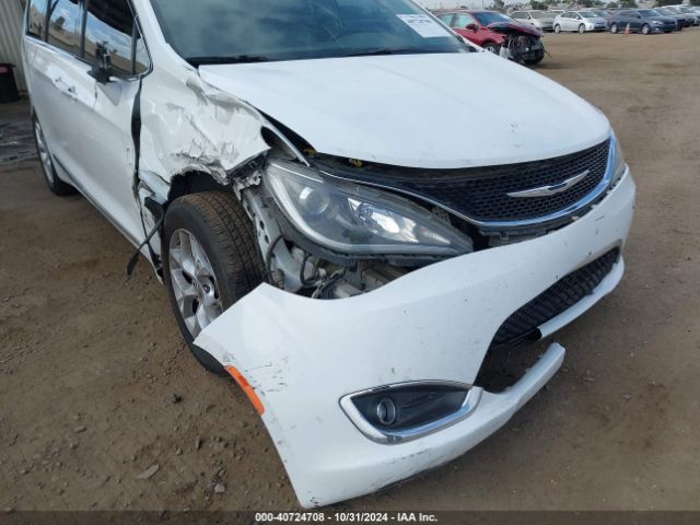 Photo 5 VIN: 2C4RC1BG5HR505919 - CHRYSLER PACIFICA 