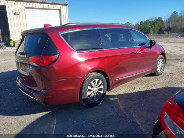 Photo 3 VIN: 2C4RC1BG5HR533820 - CHRYSLER PACIFICA 