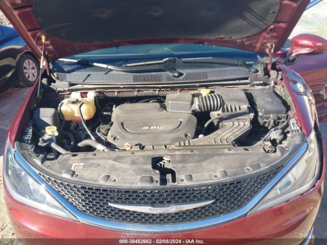 Photo 9 VIN: 2C4RC1BG5HR533820 - CHRYSLER PACIFICA 