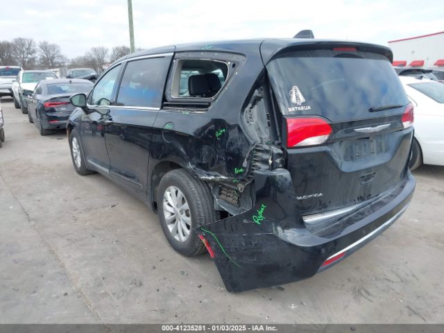 Photo 2 VIN: 2C4RC1BG5HR535339 - CHRYSLER PACIFICA 