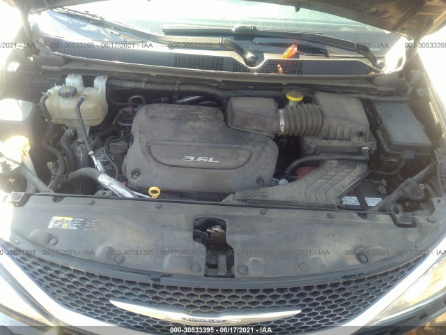 Photo 9 VIN: 2C4RC1BG5HR583228 - CHRYSLER PACIFICA 