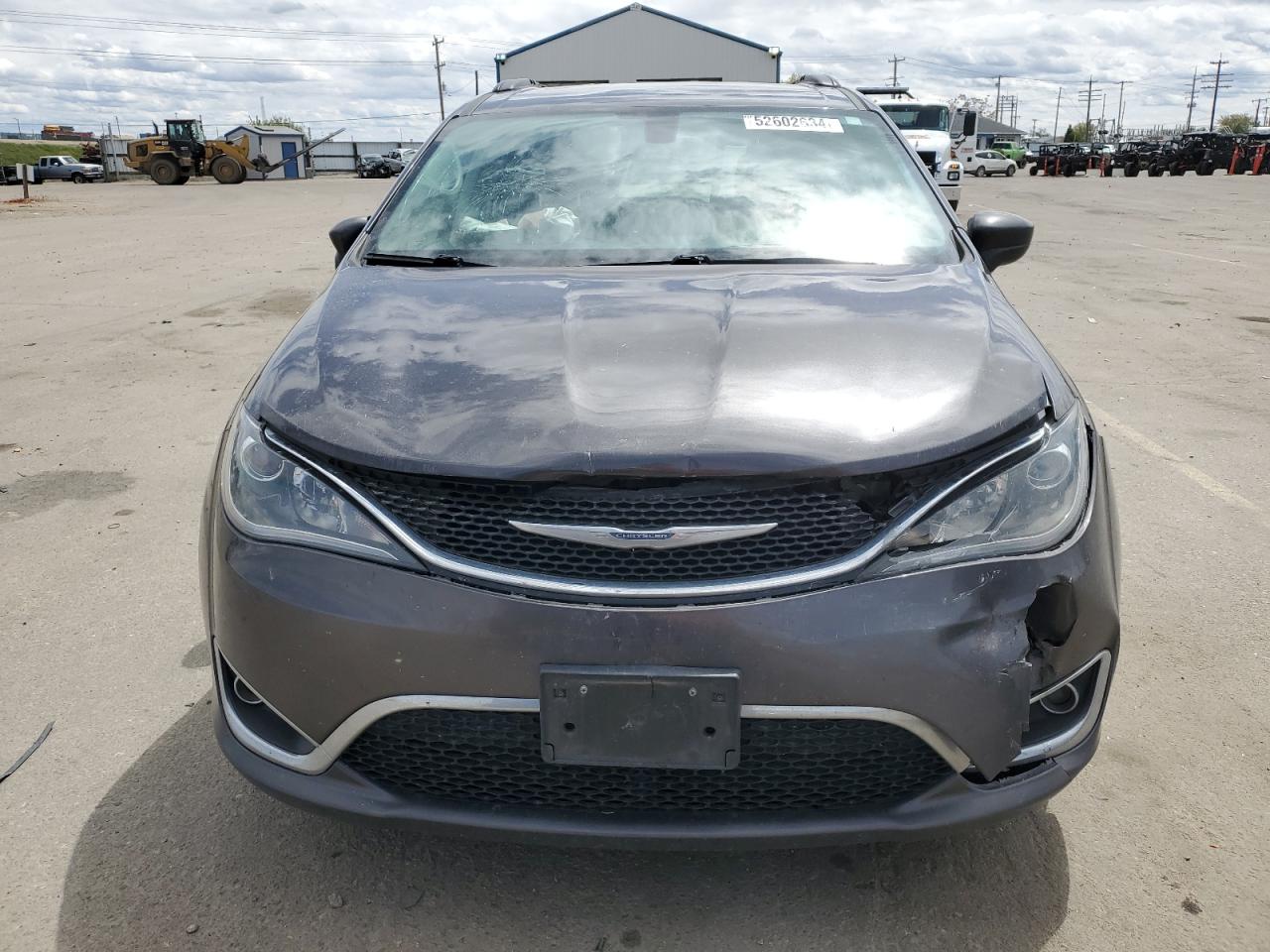 Photo 4 VIN: 2C4RC1BG5HR734701 - CHRYSLER PACIFICA 