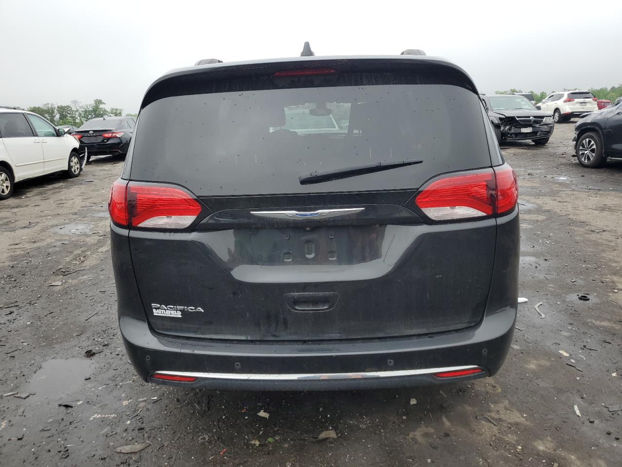 Photo 5 VIN: 2C4RC1BG5HR759615 - CHRYSLER PACIFICA 