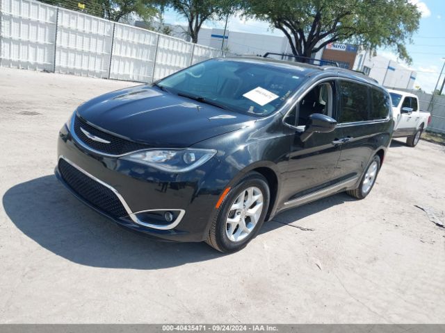 Photo 1 VIN: 2C4RC1BG5HR795031 - CHRYSLER PACIFICA 