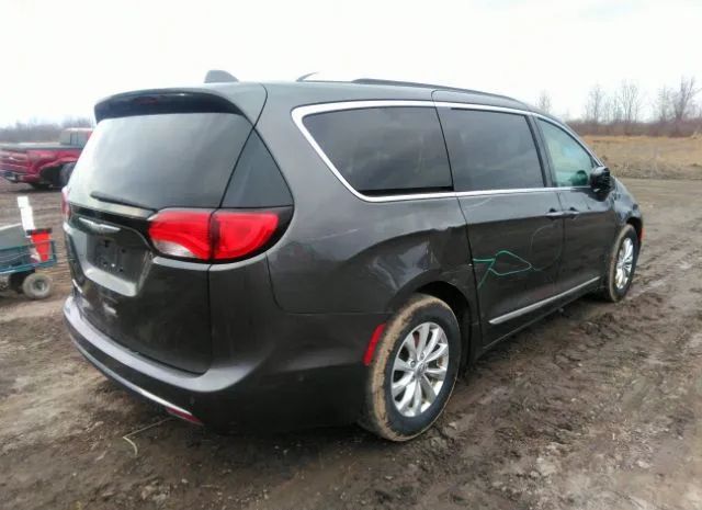 Photo 3 VIN: 2C4RC1BG5JR129132 - CHRYSLER PACIFICA 