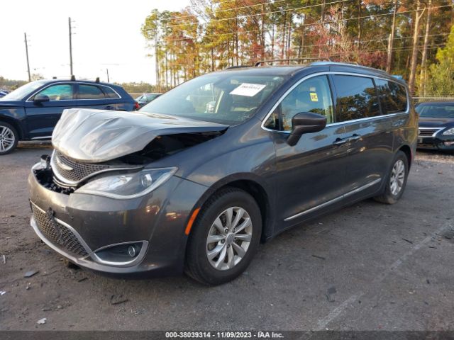 Photo 1 VIN: 2C4RC1BG5JR142706 - CHRYSLER PACIFICA 