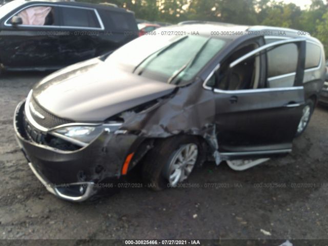 Photo 1 VIN: 2C4RC1BG5JR261226 - CHRYSLER PACIFICA 