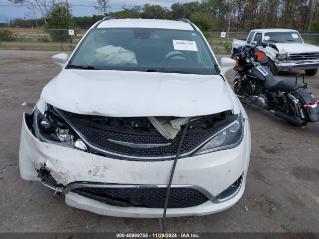 Photo 5 VIN: 2C4RC1BG5JR269956 - CHRYSLER PACIFICA 