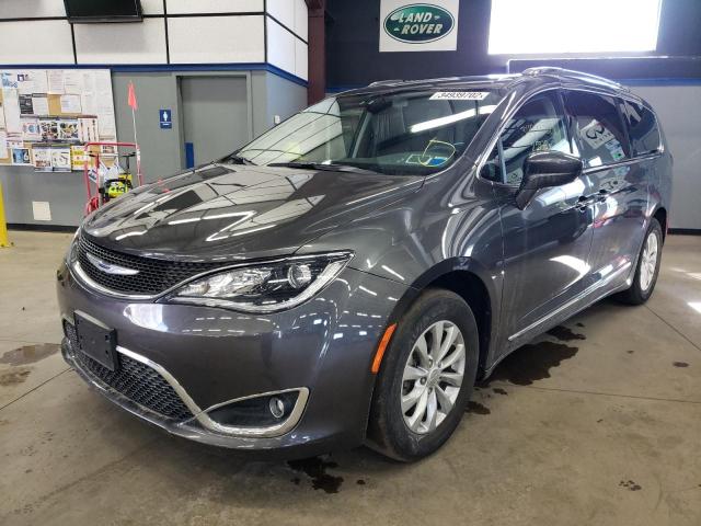 Photo 1 VIN: 2C4RC1BG5JR316872 - CHRYSLER PACIFICA 