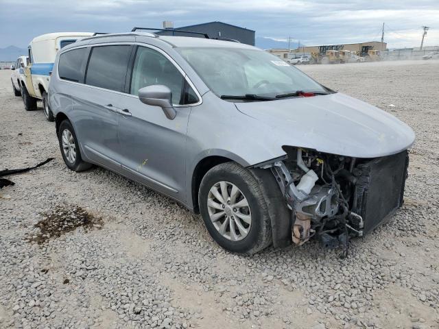 Photo 3 VIN: 2C4RC1BG5KR561141 - CHRYSLER PACIFICA 