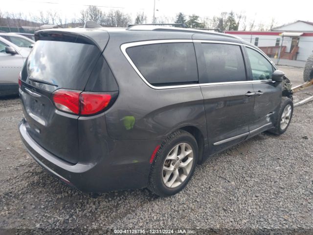 Photo 3 VIN: 2C4RC1BG5LR223580 - CHRYSLER PACIFICA 