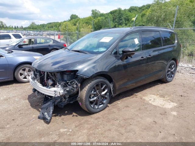 Photo 1 VIN: 2C4RC1BG5NR137334 - CHRYSLER PACIFICA 