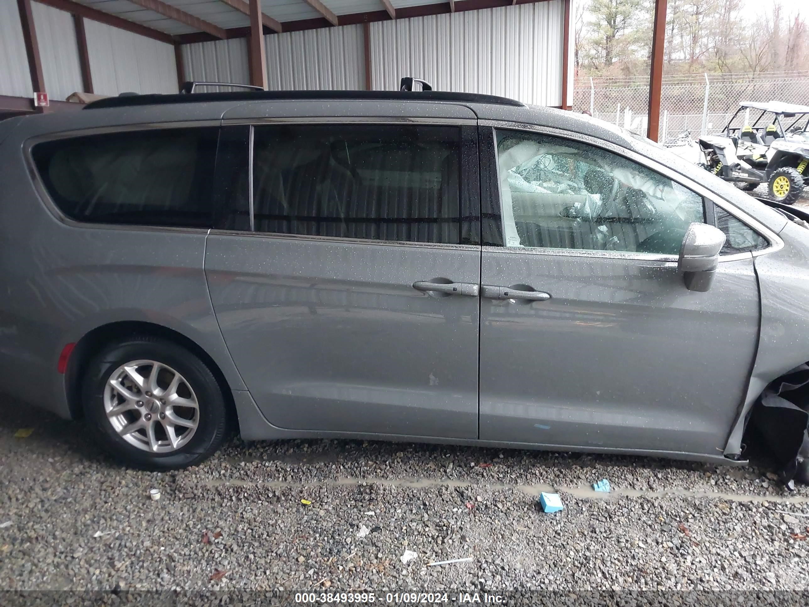 Photo 11 VIN: 2C4RC1BG5NR233531 - CHRYSLER PACIFICA 