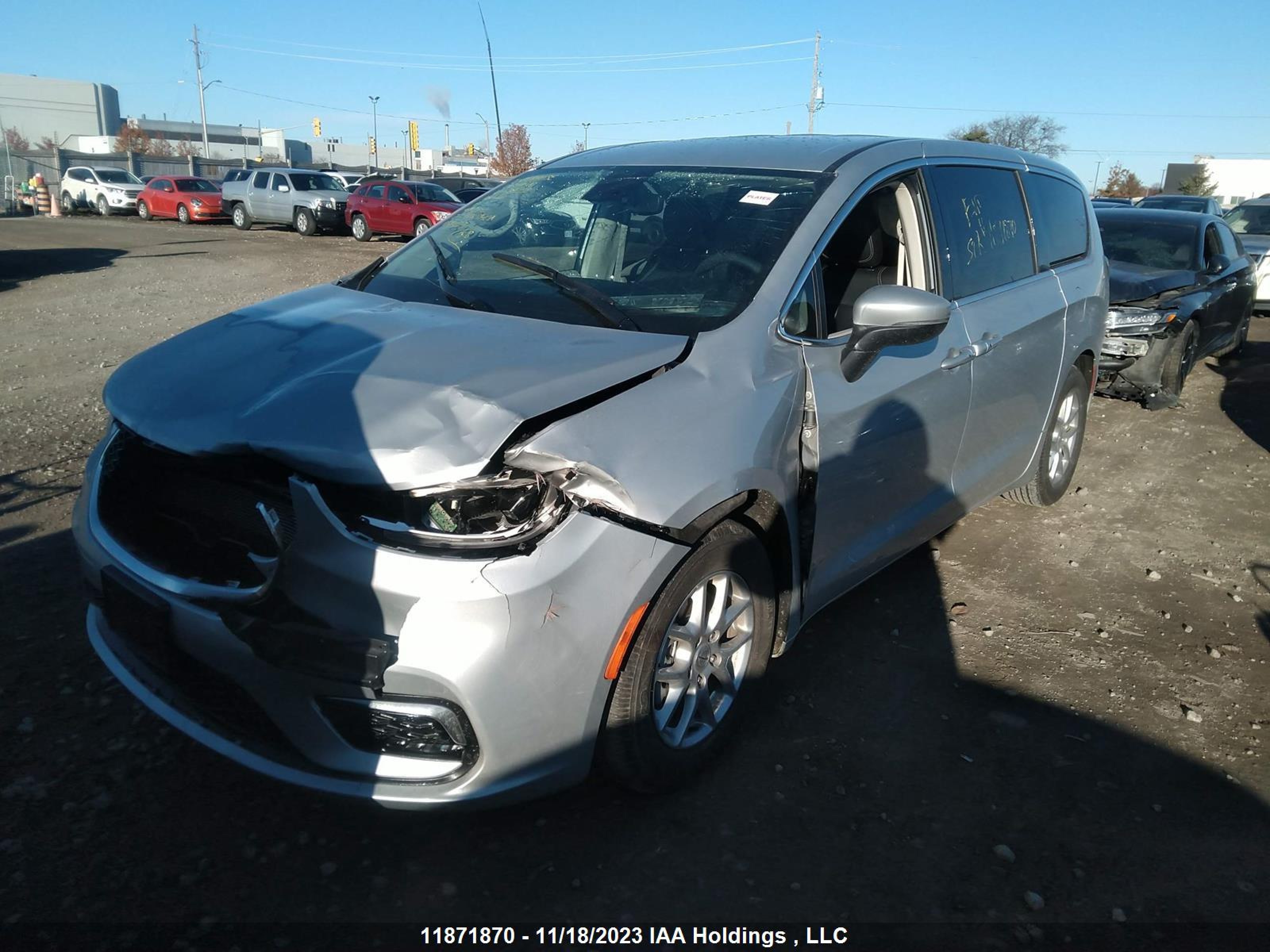 Photo 1 VIN: 2C4RC1BG5PR561258 - CHRYSLER PACIFICA 