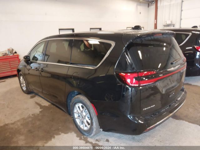 Photo 2 VIN: 2C4RC1BG5RR167200 - CHRYSLER PACIFICA 