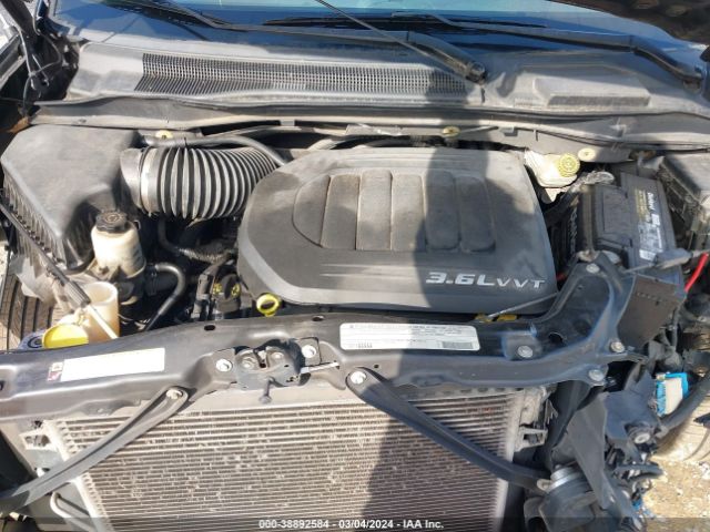 Photo 9 VIN: 2C4RC1BG6CR162384 - CHRYSLER TOWN & COUNTRY 