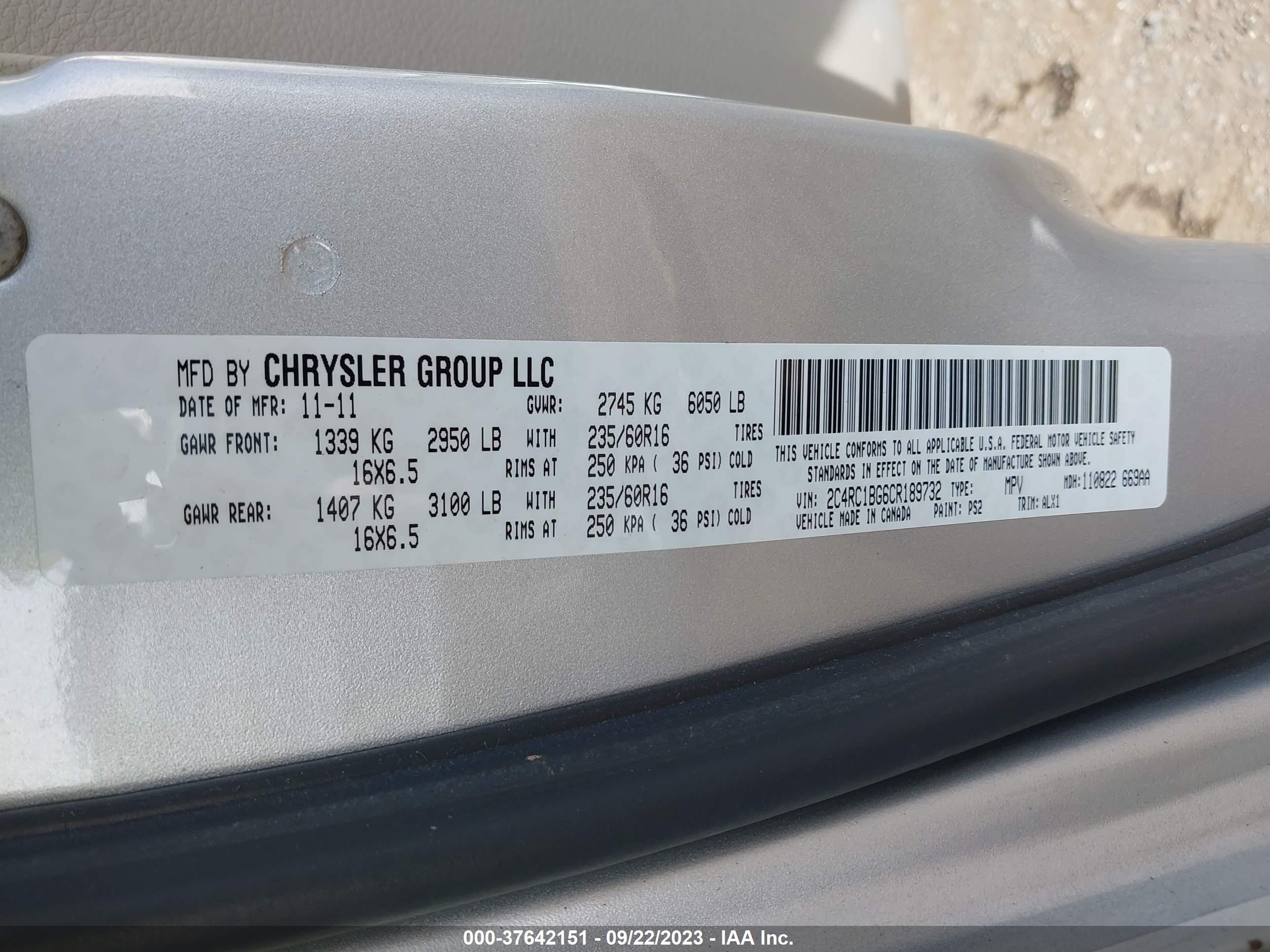 Photo 8 VIN: 2C4RC1BG6CR189732 - CHRYSLER TOWN & COUNTRY 