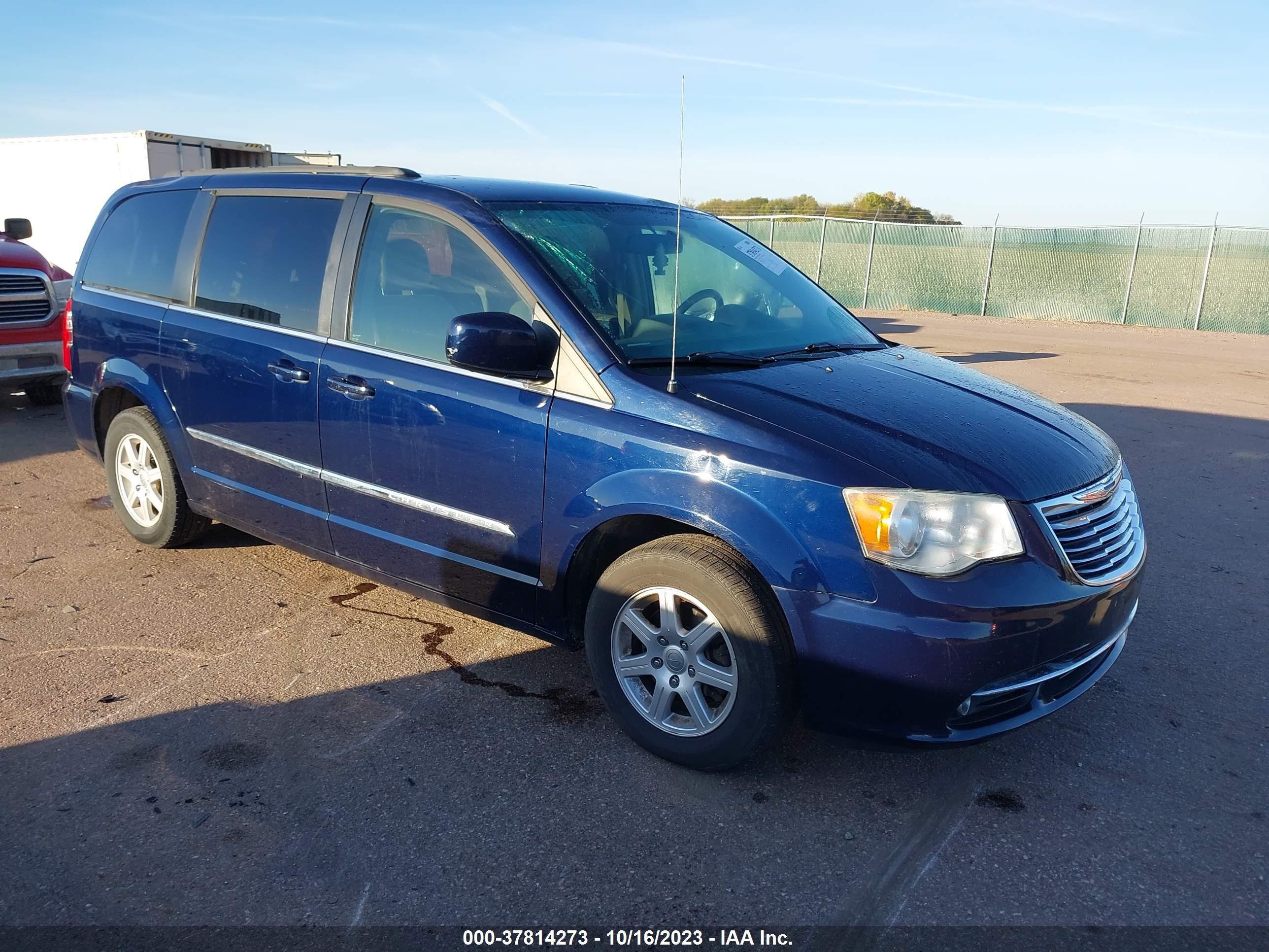 Photo 0 VIN: 2C4RC1BG6CR227556 - CHRYSLER TOWN & COUNTRY 