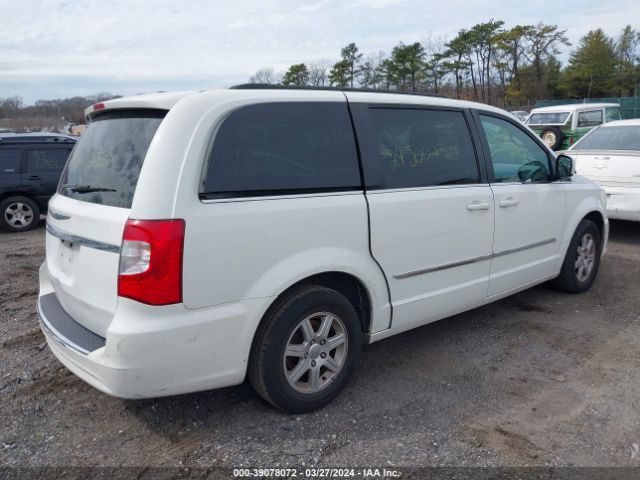 Photo 3 VIN: 2C4RC1BG6CR228058 - CHRYSLER TOWN & COUNTRY 