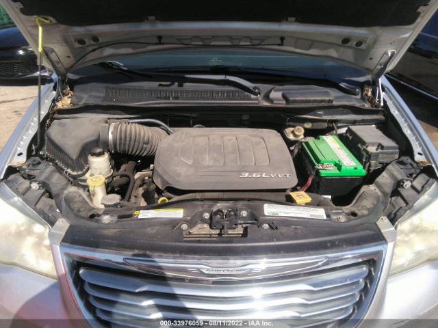 Photo 9 VIN: 2C4RC1BG6CR306404 - CHRYSLER TOWN & COUNTRY 