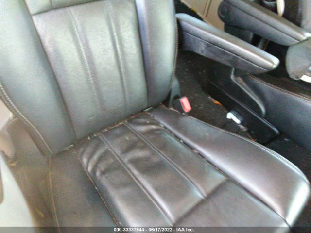 Photo 7 VIN: 2C4RC1BG6CR313708 - CHRYSLER TOWN & COUNTRY 