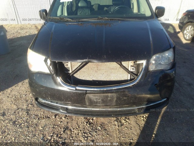 Photo 5 VIN: 2C4RC1BG6CR338060 - CHRYSLER TOWN & COUNTRY 