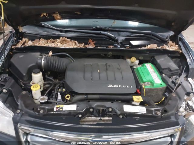 Photo 9 VIN: 2C4RC1BG6DR620880 - CHRYSLER TOWN & COUNTRY 