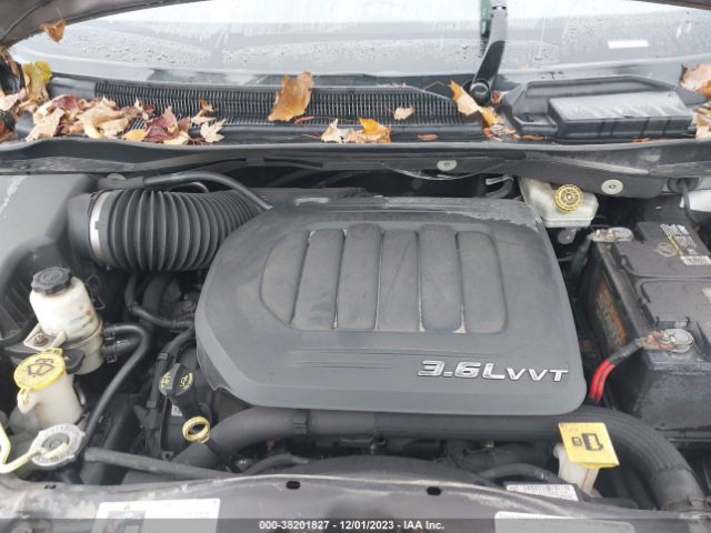 Photo 9 VIN: 2C4RC1BG6DR674261 - CHRYSLER TOWN & COUNTRY 