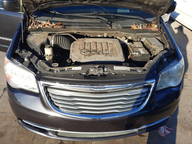 Photo 6 VIN: 2C4RC1BG6DR674762 - CHRYSLER TOWN &AMP COU 