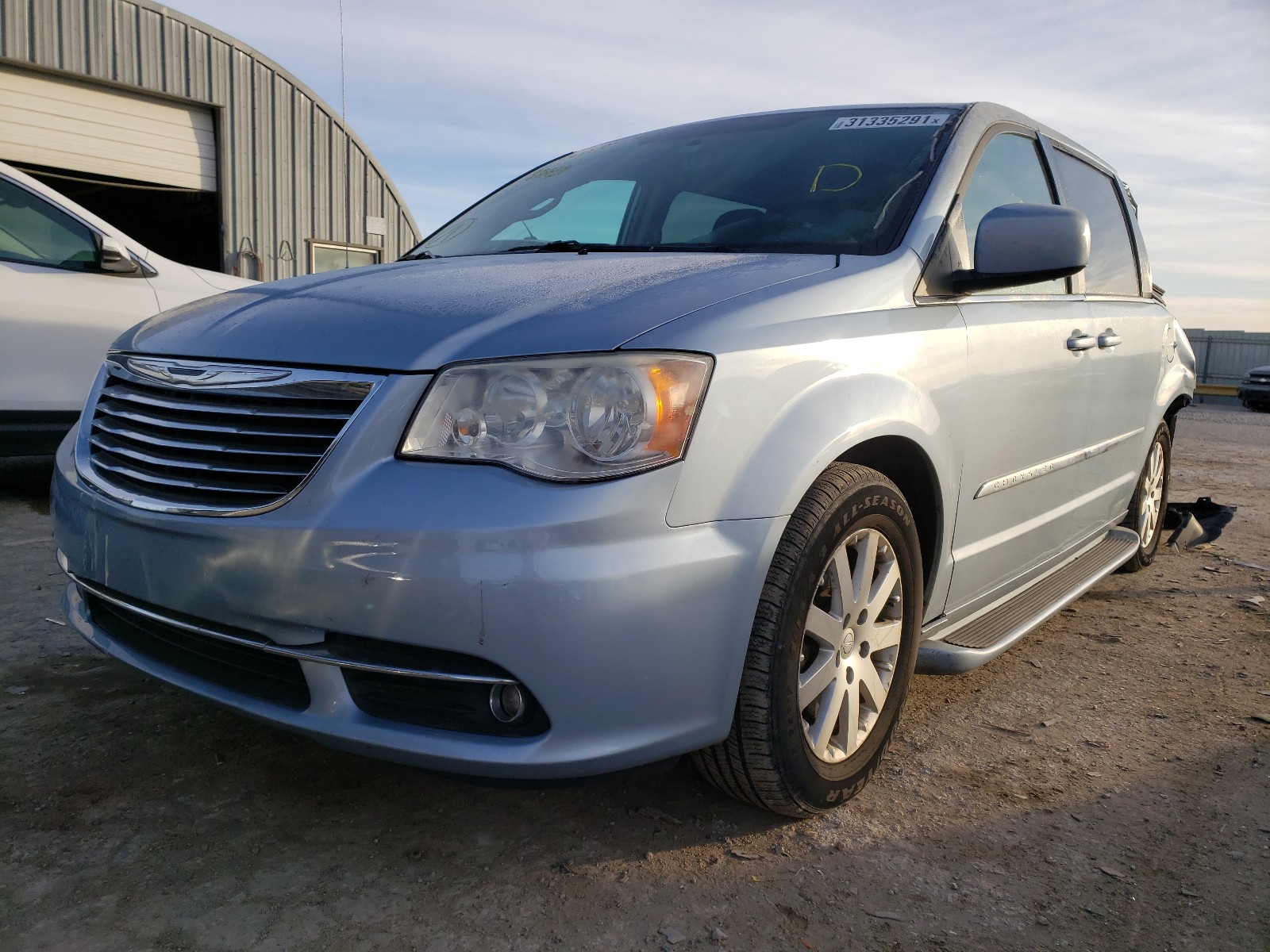 Photo 1 VIN: 2C4RC1BG6DR742610 - CHRYSLER TOWN &AMP COU 