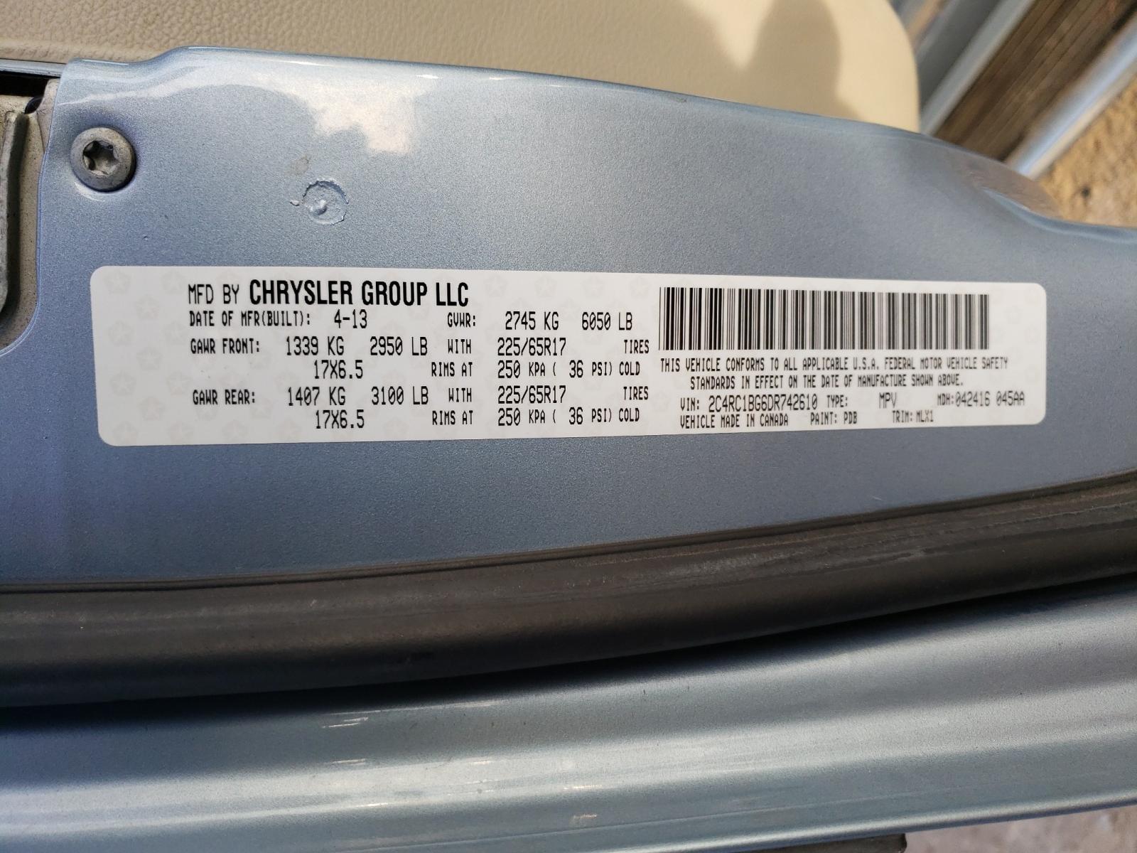 Photo 9 VIN: 2C4RC1BG6DR742610 - CHRYSLER TOWN &AMP COU 