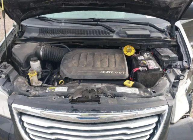 Photo 9 VIN: 2C4RC1BG6DR774263 - CHRYSLER TOWN & COUNTRY 