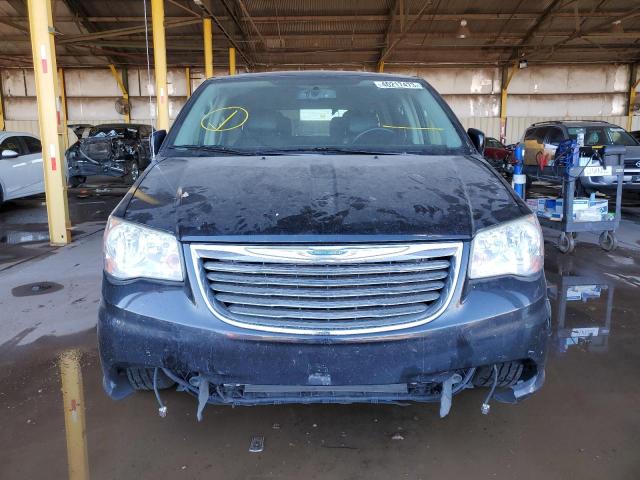 Photo 4 VIN: 2C4RC1BG6DR774649 - CHRYSLER TOWN & COU 