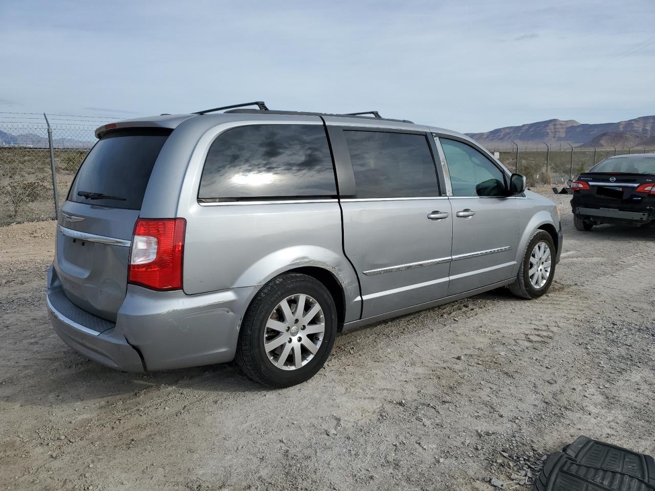 Photo 2 VIN: 2C4RC1BG6DR806368 - CHRYSLER TOWN & COUNTRY 