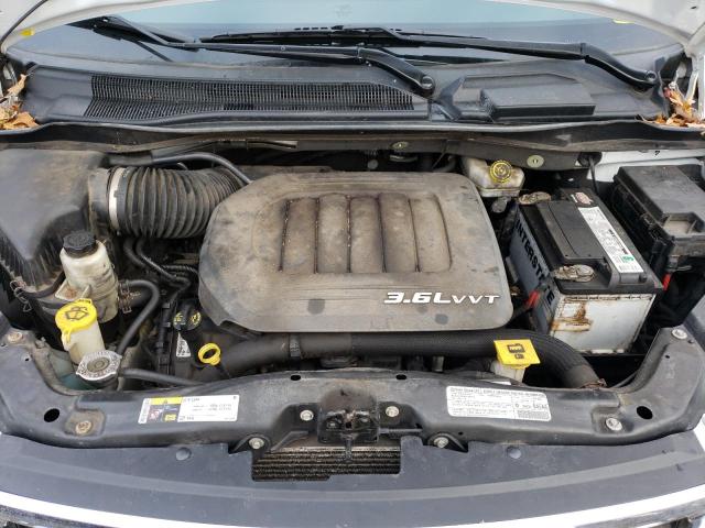 Photo 6 VIN: 2C4RC1BG6DR821596 - CHRYSLER TOWN &AMP COU 