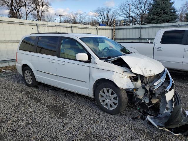 Photo 3 VIN: 2C4RC1BG6ER314389 - CHRYSLER TOWN & COU 