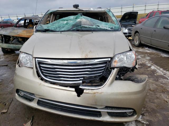 Photo 4 VIN: 2C4RC1BG6ER338689 - CHRYSLER TOWN & COU 