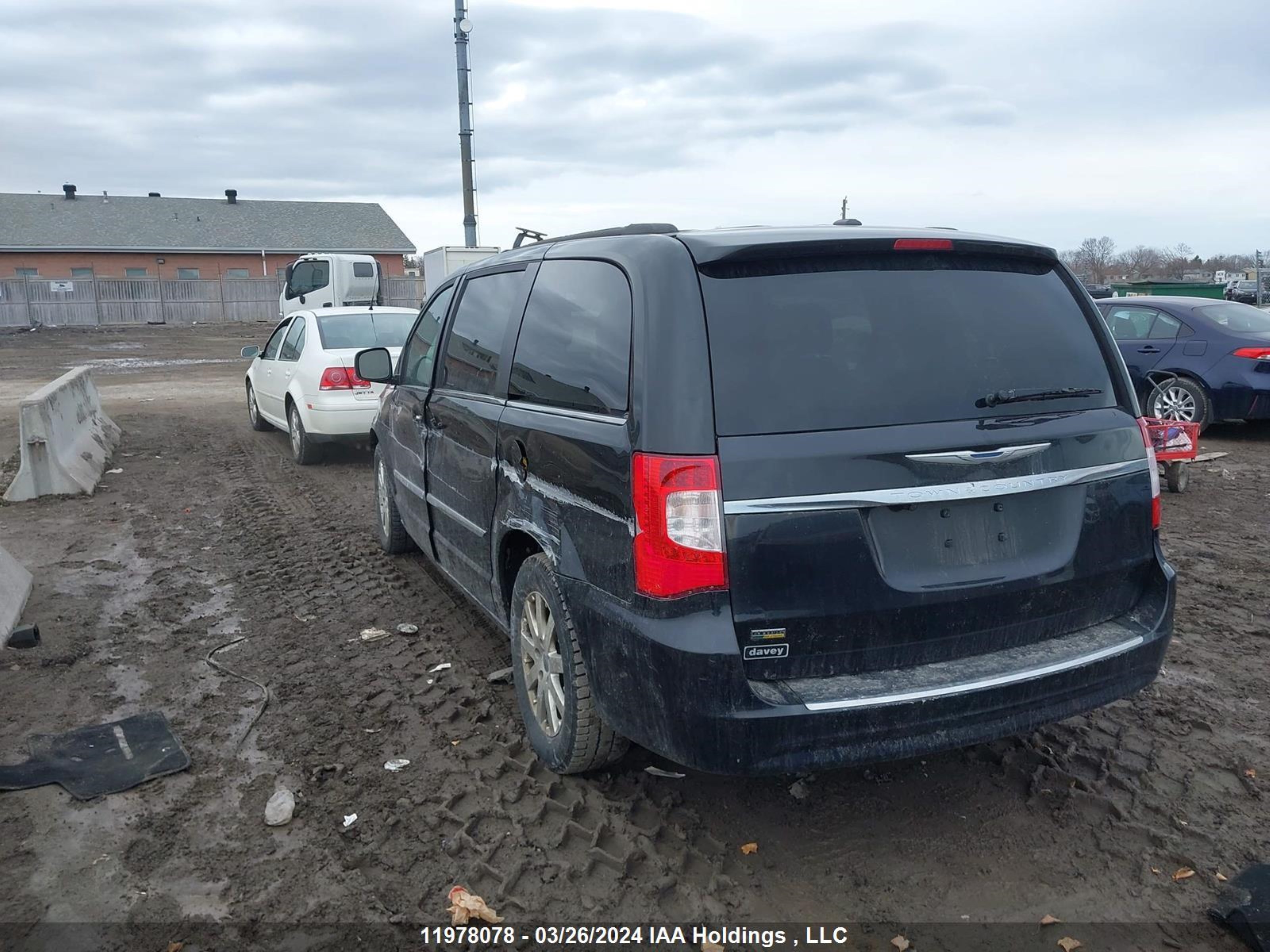 Photo 2 VIN: 2C4RC1BG6ER351619 - CHRYSLER TOWN & COUNTRY 