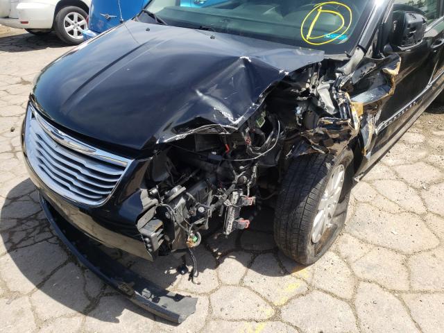 Photo 9 VIN: 2C4RC1BG6ER357906 - CHRYSLER TOWN &AMP COU 