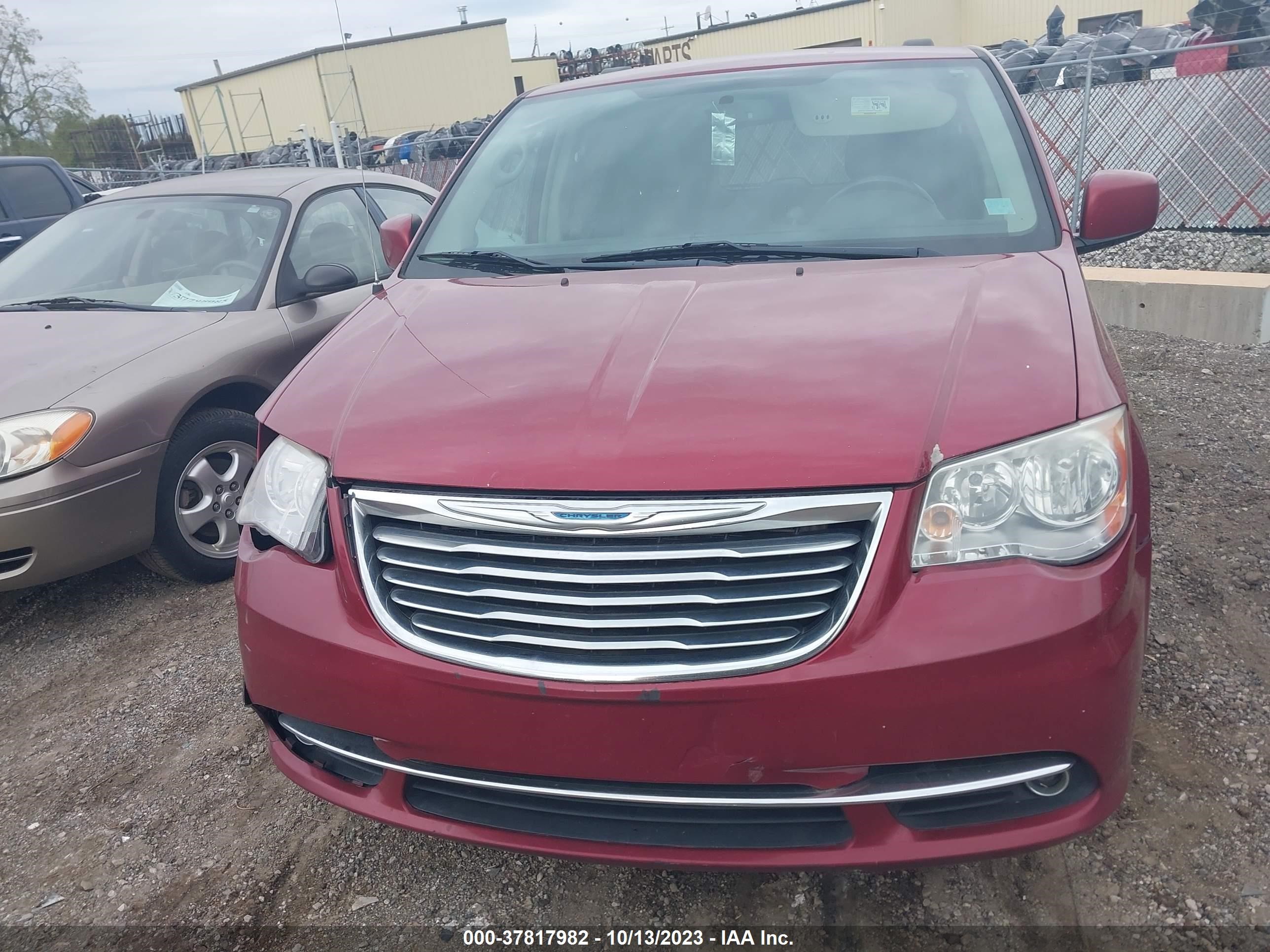 Photo 11 VIN: 2C4RC1BG6ER396821 - CHRYSLER TOWN & COUNTRY 