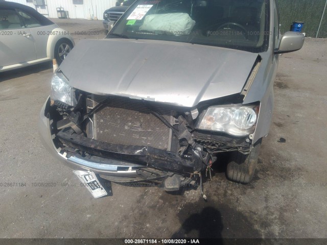 Photo 5 VIN: 2C4RC1BG6ER404058 - CHRYSLER TOWN & COUNTRY 