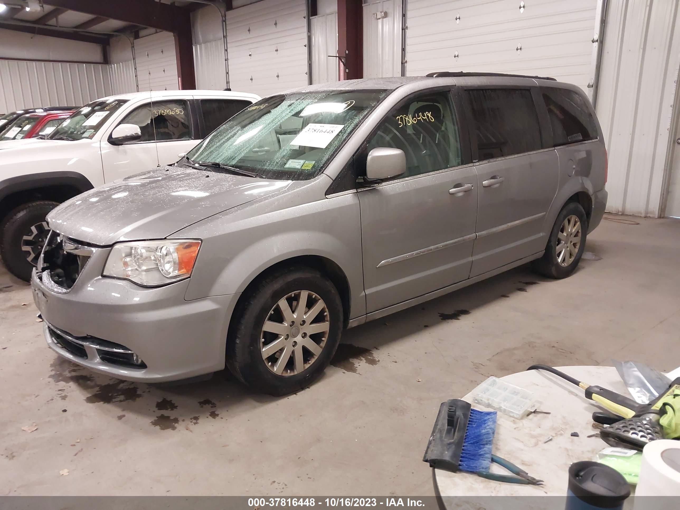 Photo 1 VIN: 2C4RC1BG6ER455043 - CHRYSLER TOWN & COUNTRY 