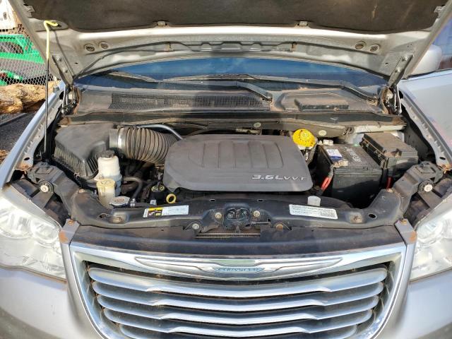 Photo 11 VIN: 2C4RC1BG6FR552910 - CHRYSLER TOWN & COU 