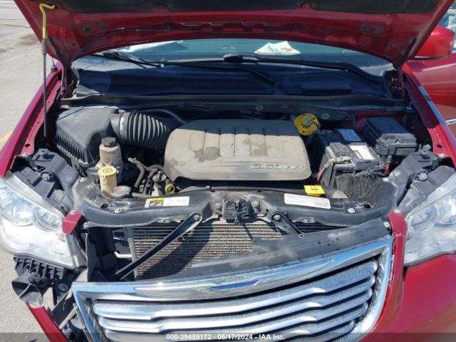 Photo 9 VIN: 2C4RC1BG6FR562577 - CHRYSLER TOWN & COUNTRY 