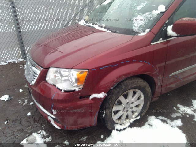 Photo 5 VIN: 2C4RC1BG6FR595711 - CHRYSLER TOWN & COUNTRY 