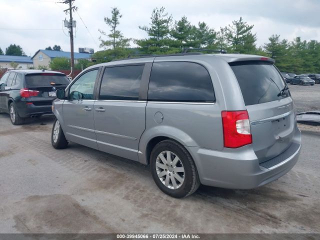 Photo 2 VIN: 2C4RC1BG6FR596681 - CHRYSLER TOWN AND COUNTRY 