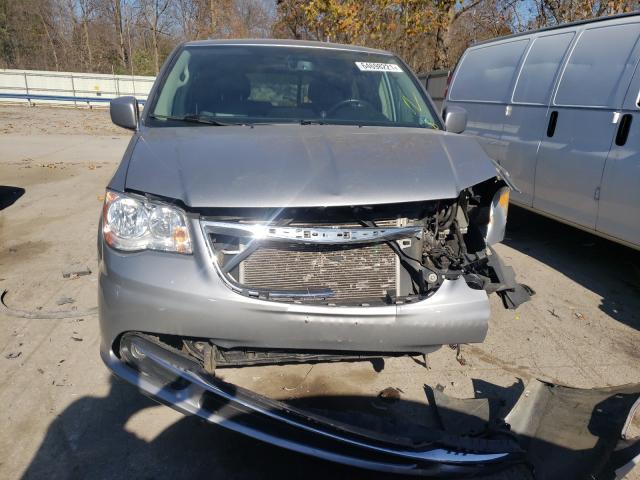 Photo 8 VIN: 2C4RC1BG6FR618873 - CHRYSLER TOWN &AMP COU 