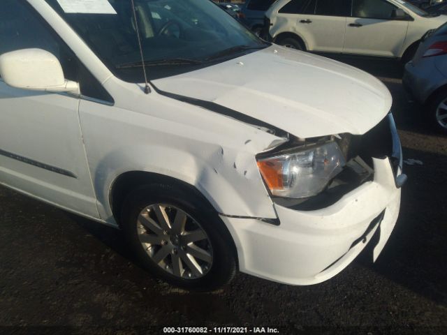 Photo 5 VIN: 2C4RC1BG6FR707293 - CHRYSLER TOWN & COUNTRY 