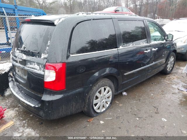 Photo 3 VIN: 2C4RC1BG6GR132971 - CHRYSLER TOWN AND COUNTRY 