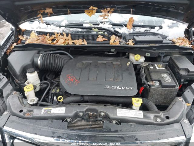 Photo 9 VIN: 2C4RC1BG6GR132971 - CHRYSLER TOWN AND COUNTRY 